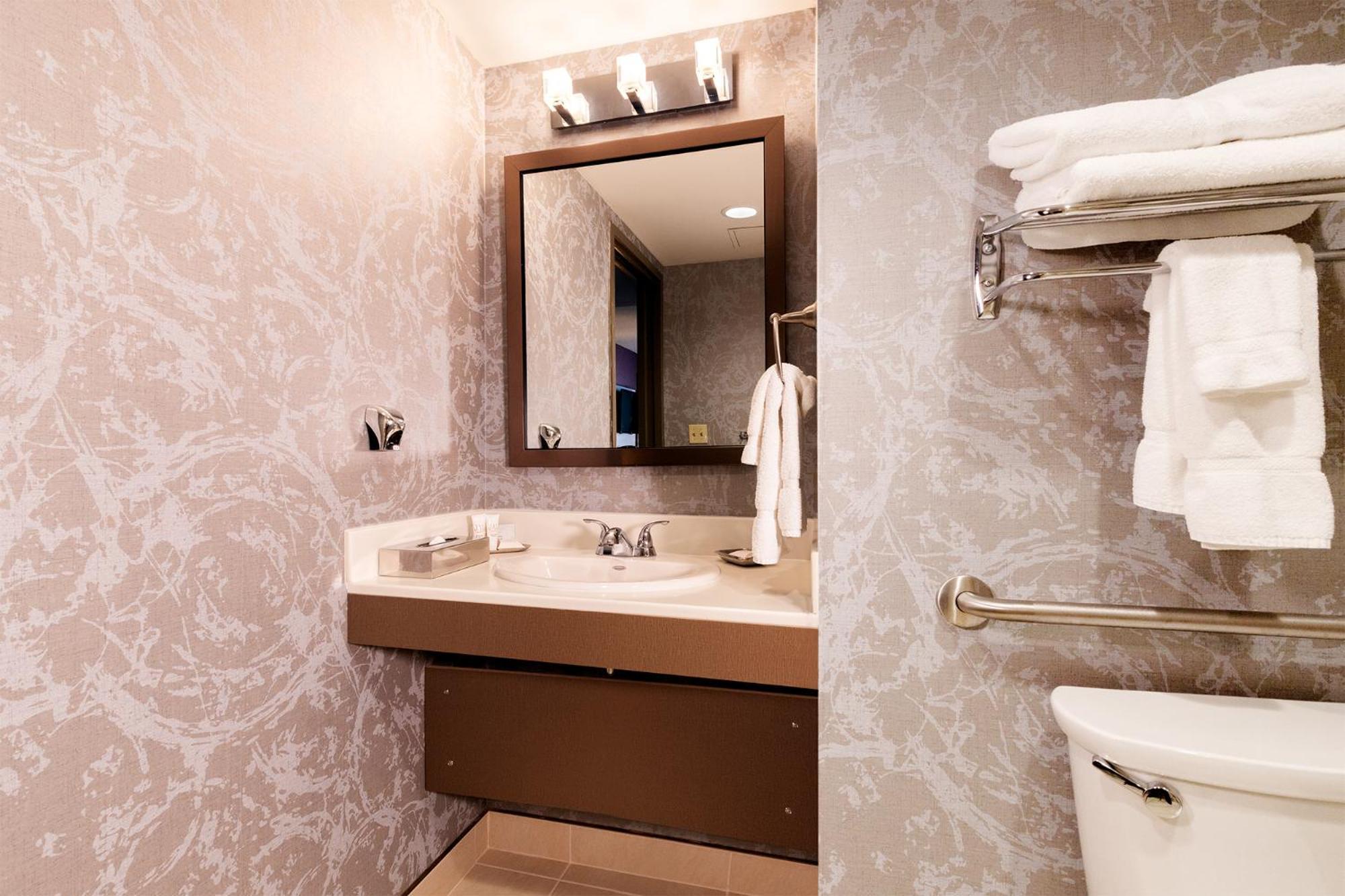 Jag Boutique Hotel Сент-Джонс Экстерьер фото