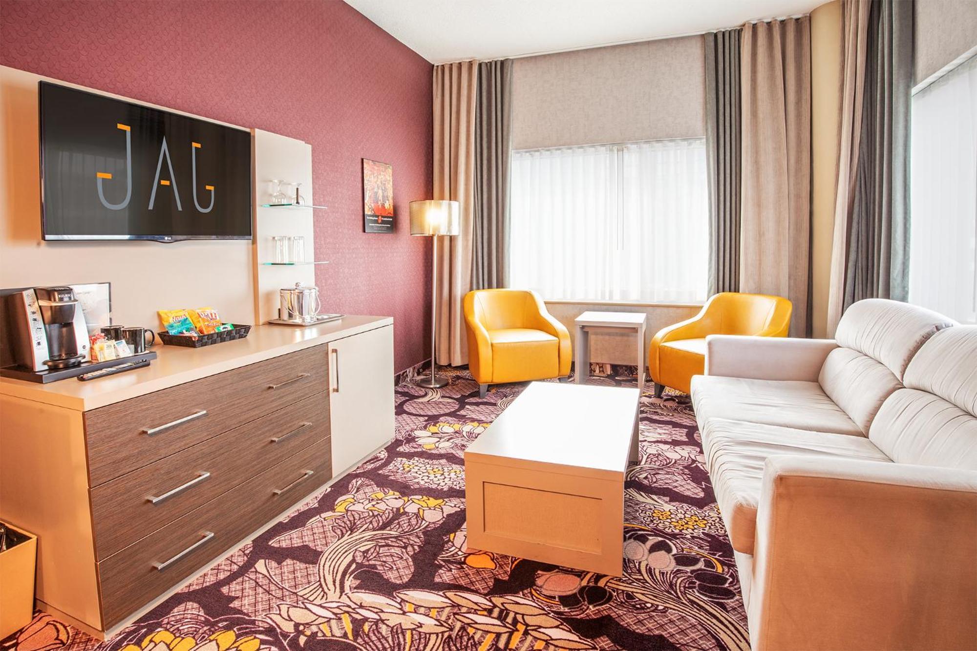 Jag Boutique Hotel Сент-Джонс Экстерьер фото