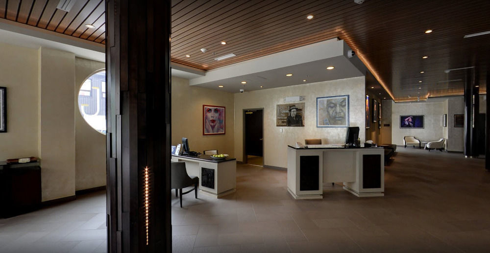 Jag Boutique Hotel Сент-Джонс Экстерьер фото